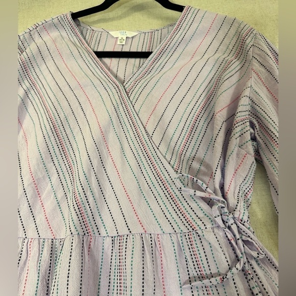 Time and Tru Wrap Blouse Size Extra Large - Picture 3 of 11